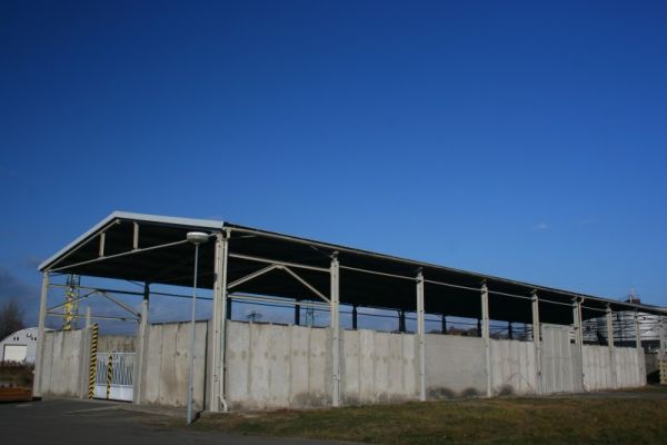 cov-hala-kaliste-2A76404AF-C8E1-2A14-39FB-7979E1B061F1.jpg
